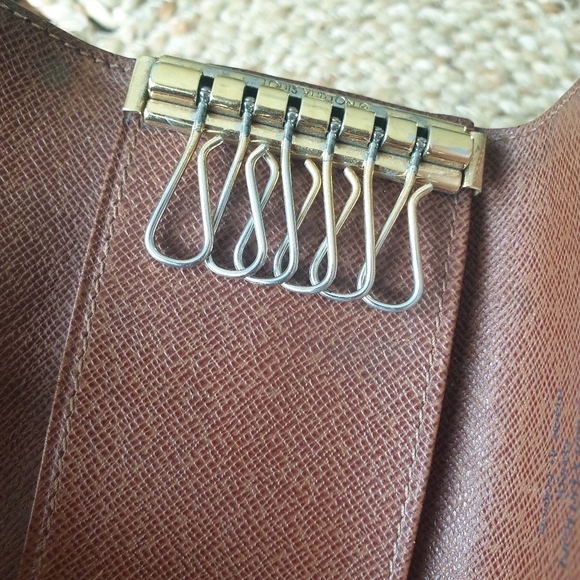 LV key holder - Picture 8 of 8